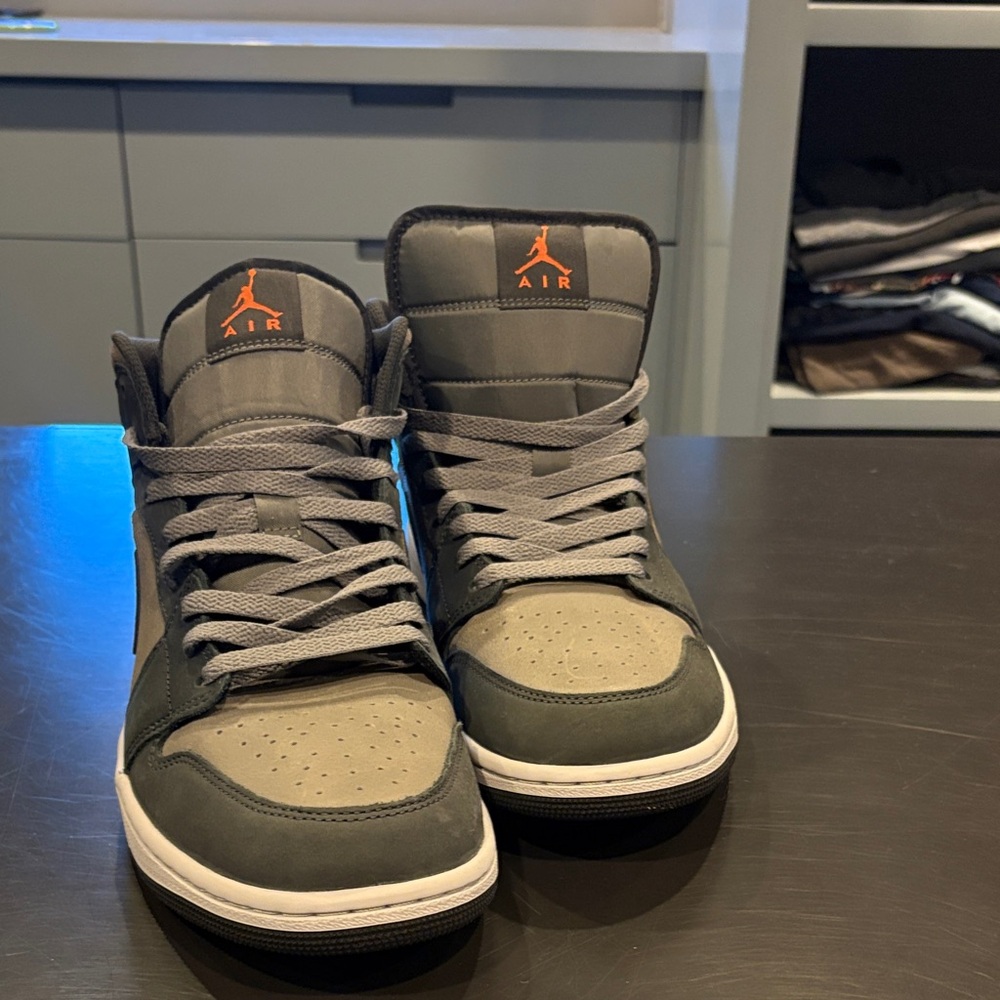 Nike Jordan High Tops